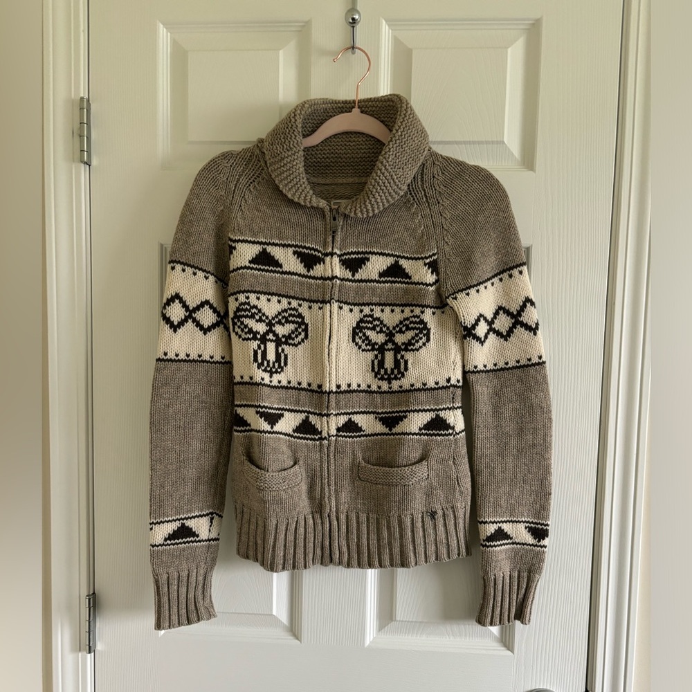 TNA by Aritzia From Sea to Sky Sweater